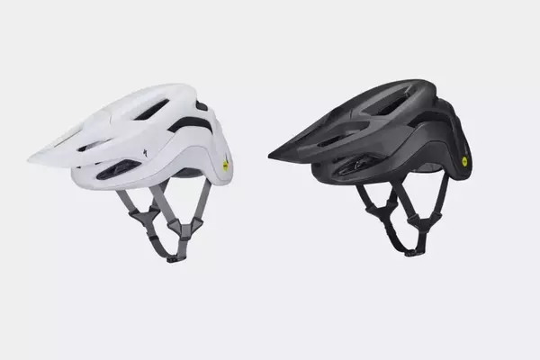 Unbeatable Deals: Specialized Drops Prices Even Further on Top Mountain Biking Gear