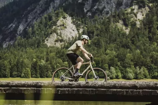 Merida Speeder Series Reimagined for Gravel Adventures and Enhanced Comfort