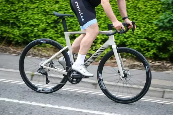 Canyon Endurace CF SLX 8 Di2 Review: Efficient but Lacks Character
