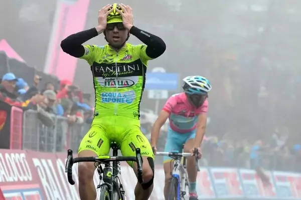 Cyclist Mauro Santambrogio Suspended for EPO at Giro d'Italia