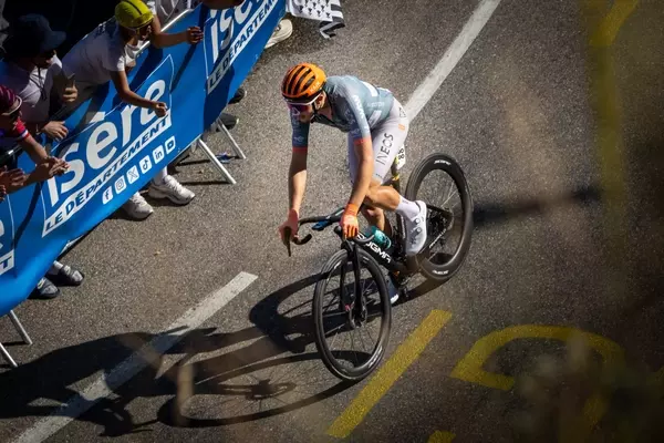 Scope Artech 2 Wheels: Elite Performance for Mountain Ascent and Descent