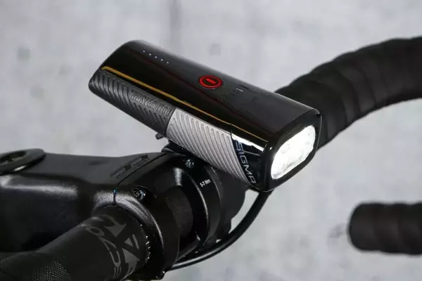 Review of Sigma Buster 1100 Headlight