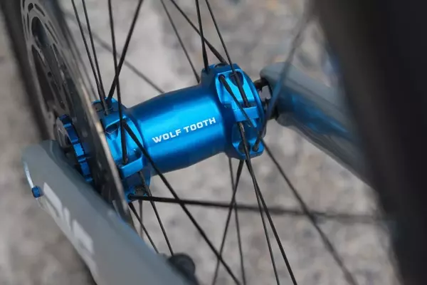Wolf Tooth's New Hubs Blend Aesthetics with Advanced Engineering