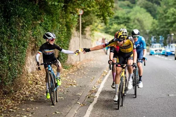 From Fan to Future Pro: Xander Graham Joins Visma-Lease a Bike Development Team