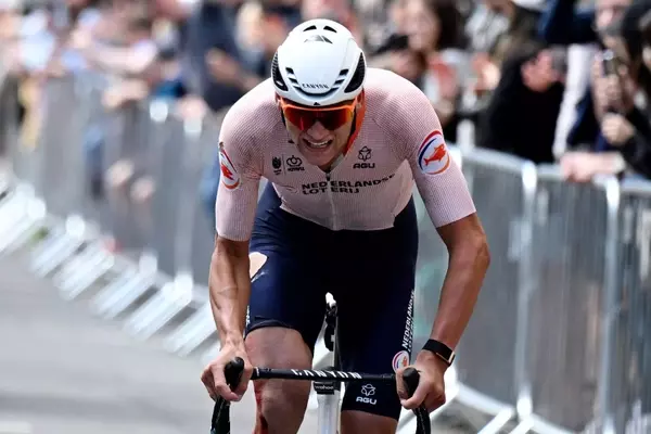 Mathieu van der Poel's World Championship Strategy: Embracing an Attritional Race in Montréal
