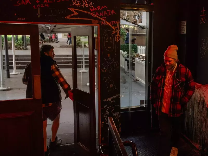 Australia's Live Music Scene Faces Mounting Challenges as Iconic Venues Close