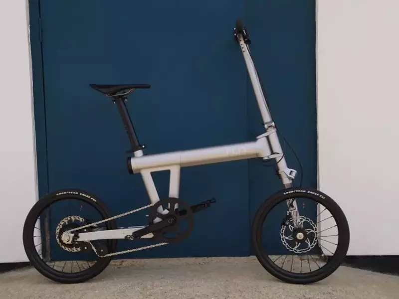 FLIT M2i Folding E-Bike Redefines Lightweight Commuting at Half the Price of Competitors